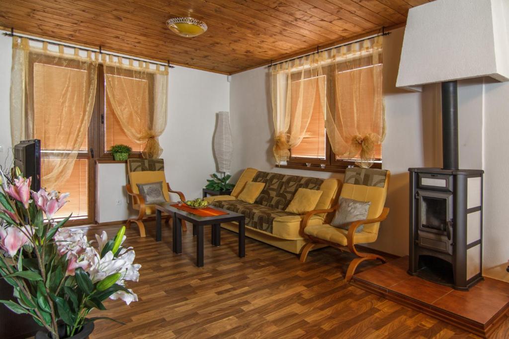 Chata Alpina Ружомберок Екстер'єр фото